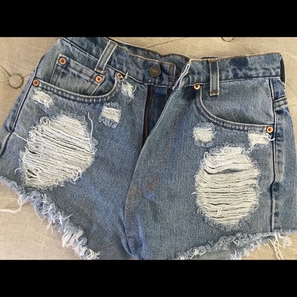 SOLDLevi’s 550 Jean Shorts - Picture 1 of 4